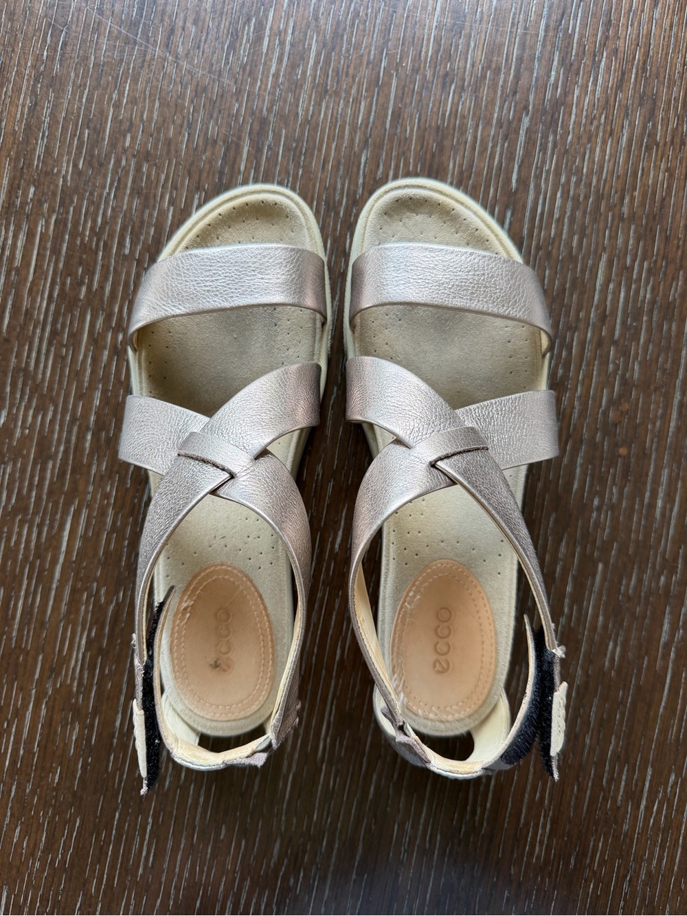 Ecco Metallic Sandal in Shimmery Taupe